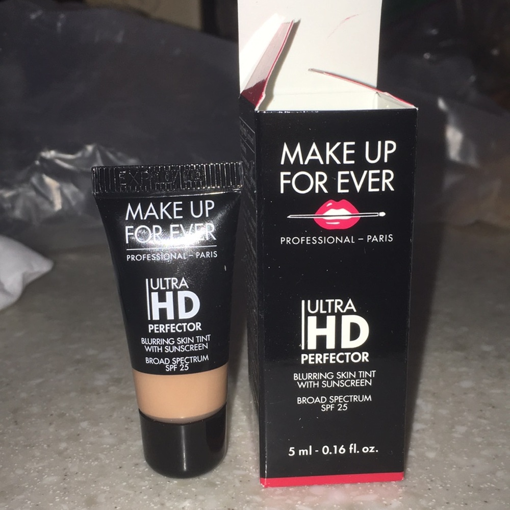 Make up for ever ultra HD perfector